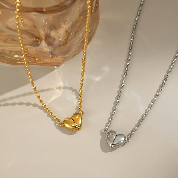 Wholesale Women's Ball Bead Chain Magnet Heart Necklace Stainless Steel Electroplated