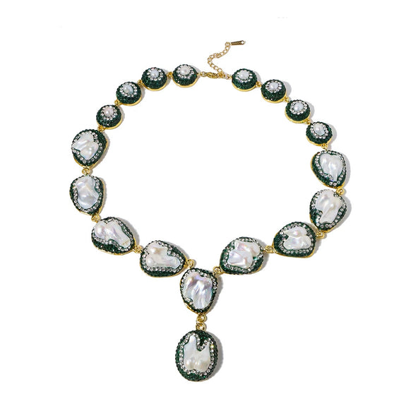 Wholesale Women's Baroque Freshwater Pearl Necklace With Gold Plated Pendant And Regular Chain Electroplating Style