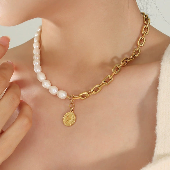 Wholesale Women's Baroque Geometric Freshwater Pearl And Titanium Steel Splicing Chain Necklace Jewelry