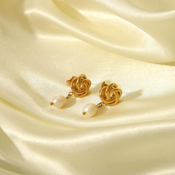 Wholesale Women's Baroque Pearl Earrings In Spiral Shape Stainless Steel With Pvd Furnace Real Gold Electroplating And Geometric Design