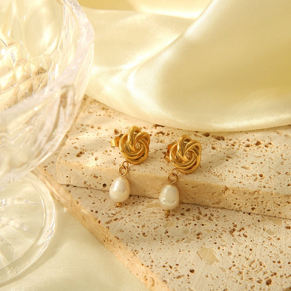Wholesale Women's Baroque Pearl Earrings In Spiral Shape Stainless Steel With Pvd Furnace Real Gold Electroplating And Geometric Design