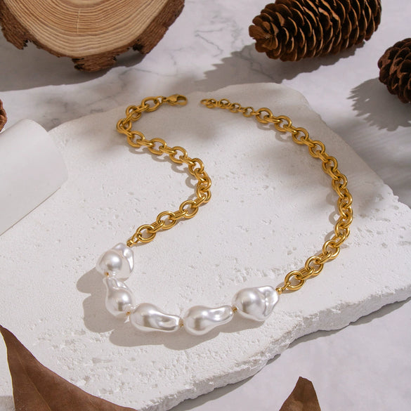 Wholesale Women's Baroque Pearl Necklace With Geometric Design 18K Real Gold Plated Stainless Steel Chain Light Luxury Minimalist Style