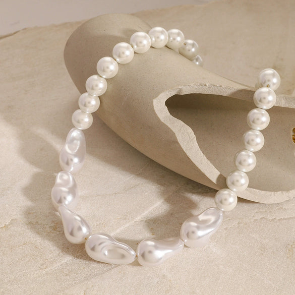 Wholesale Women's Baroque Style Stainless Steel And Organic Glass Pearl Necklace With Electroplating Treatment