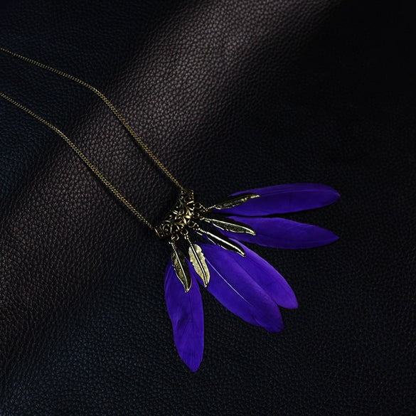 Wholesale Women's Bohemian Creative Feather Tassel Necklace With Geometric Style And Water Wave Chain