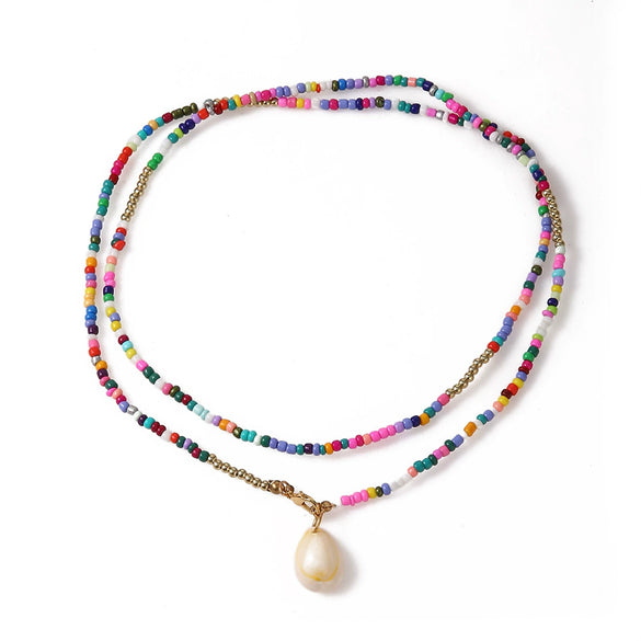 Wholesale Women's Bohemian Style Color Beads Necklace With Colorful Shell Pendant And Rice Bead Chain Geometric Pattern