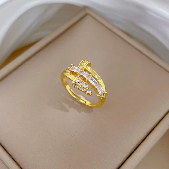 Wholesale Women's Brass Ring With The Crown Pattern And Real Gold Plating Microinlaid Light Luxury Cold Style