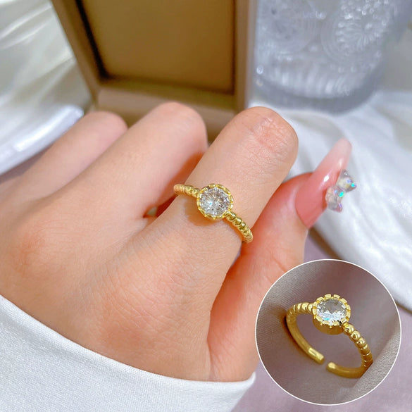 Wholesale Women's Brass Ring With The Crown Pattern Real Gold Electroplated Light Luxury Style