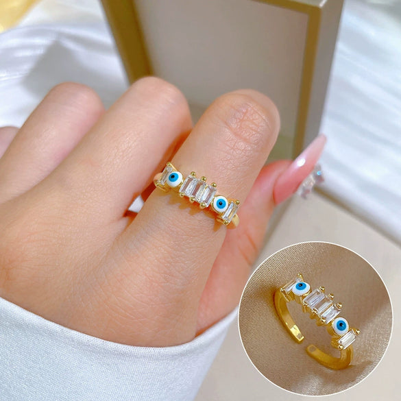 Wholesale Women's Brass Ring With The Crown Pattern Real Gold Electroplated Light Luxury Style