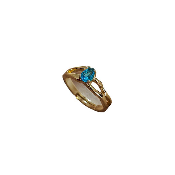 Wholesale Women's Brass Ring With The Crown Pattern Real Gold Electroplated Light Luxury Style