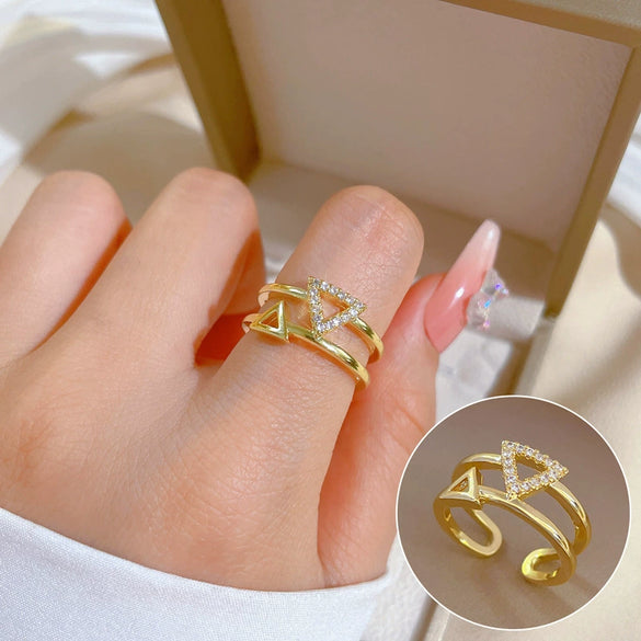 Wholesale Women's Brass Ring With The Crown Pattern Real Gold Electroplated Light Luxury Style