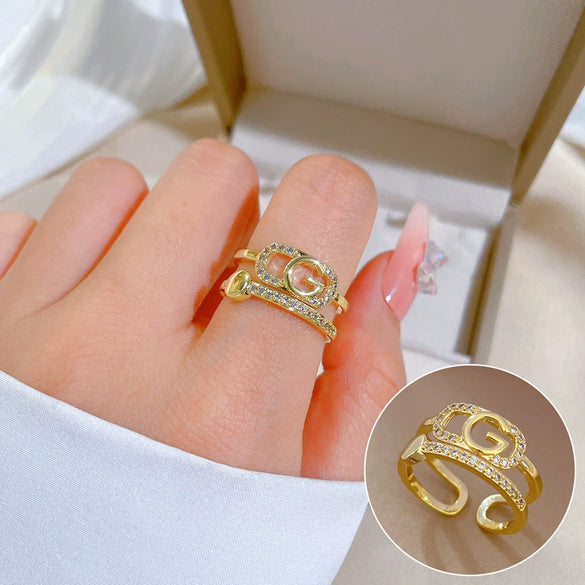 Wholesale Women's Brass Ring With The Crown Pattern Real Gold Electroplated Light Luxury Style