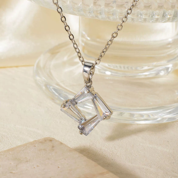 Wholesale Women's Bridal Jewelry Geometric Square Frame Zircon Necklace Copper Glass Stainless Steel O Chain Electroplating