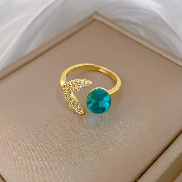 Wholesale Women's Cartoon Crown Shape Brass Fishtail Ring With Electroplating