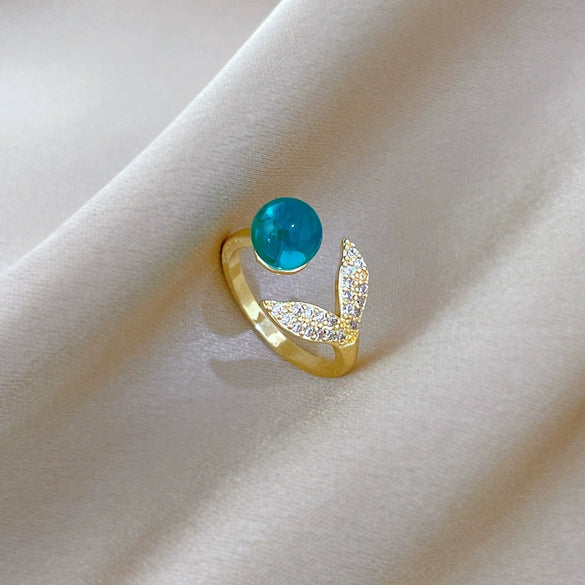 Wholesale Women's Cartoon Crown Shape Brass Fishtail Ring With Electroplating