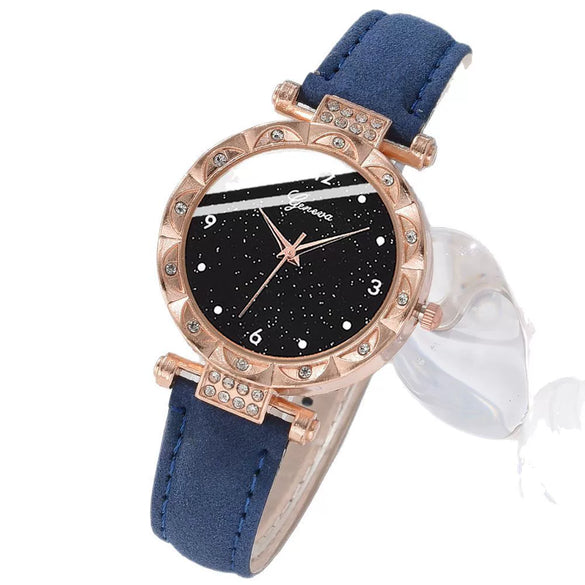 Wholesale Women's Casual Alloy Imitation Leather Belt Quartz Watch With Round Dial