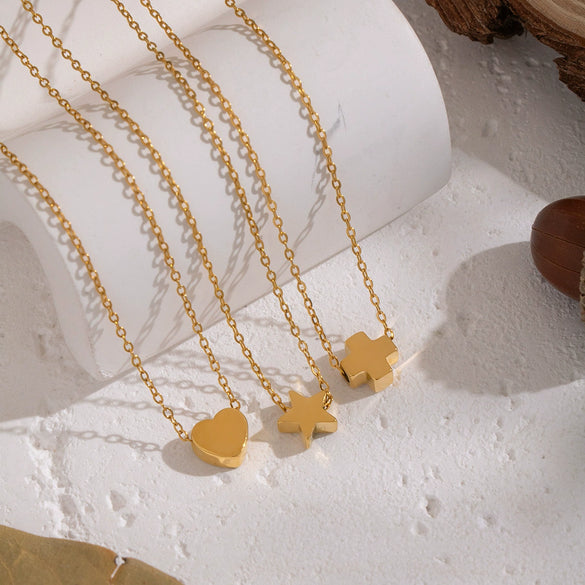 Wholesale Women's Casual Geometric Heart And Fivepointed Star Pendant Necklace In Stainless Steel With 18K Real Gold Pvd Furnace Vacuum Plating