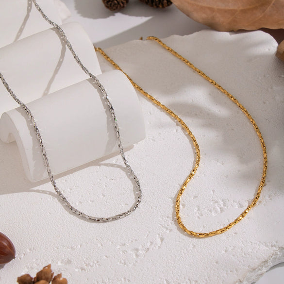 Wholesale Women's Casual Geometric 18K Real Gold Plated Stainless Steel Chain Necklace With Pvd Furnace Vacuum Real Gold Plating