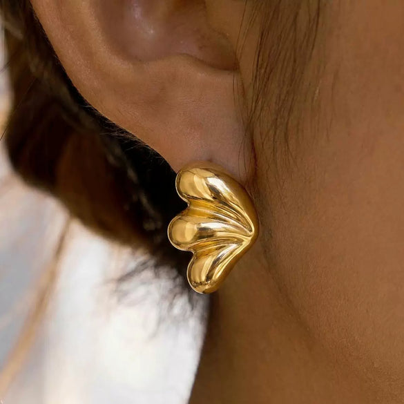 Wholesale Women's Casual Insect Pattern Stainless Steel Vacuum Real Gold Plated Earrings
