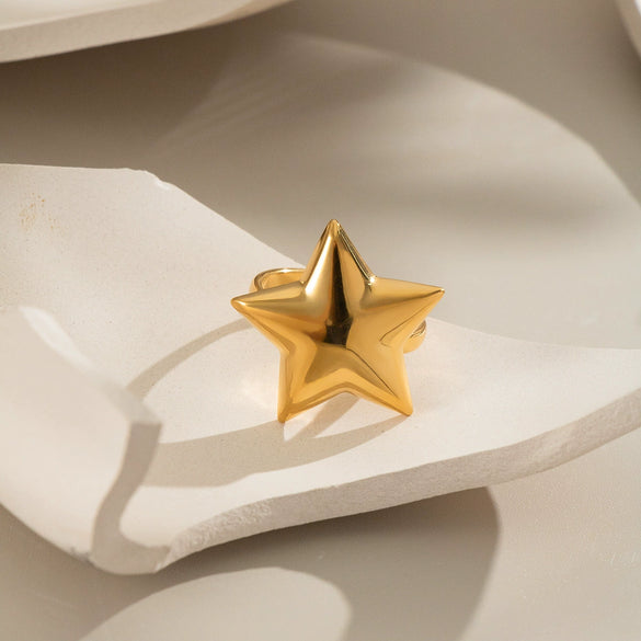 Wholesale Women's Casual Nonfading Environmentally Friendly Fivepointed Star Ring Stainless Steel Geometric Pattern Electroplating