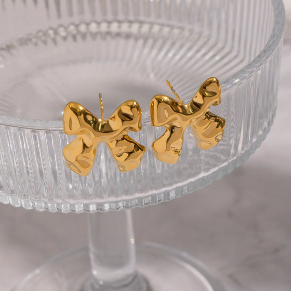 Wholesale Women's Casual Pleated Texture Bow Earrings In Titanium Steel With Vacuum Real Gold Plating