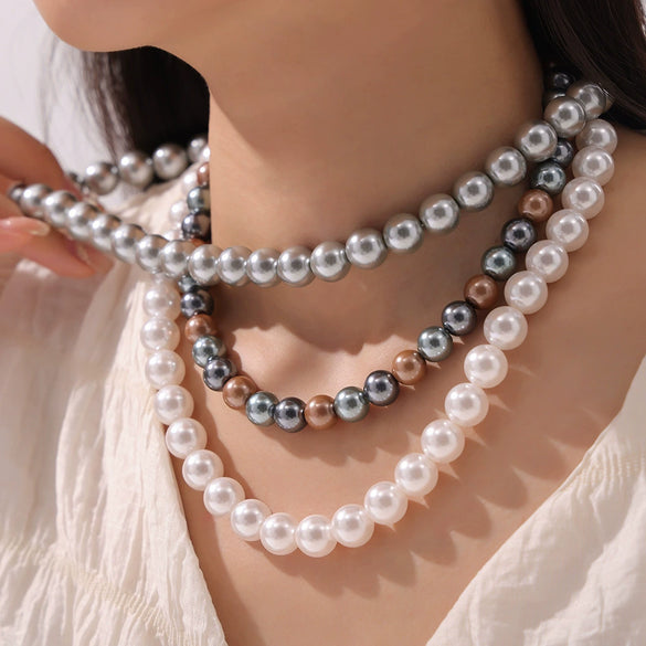 Wholesale Women's Casual Round High Gloss Beaded Necklace Handmade With Imitation Pearl And Titanium Steel Geometric Style