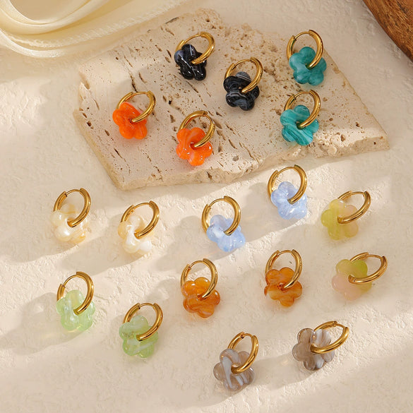 Wholesale Women's Casual Style Stainless Steel Flowershaped Pvd Furnace Vacuum Real Gold Plated Earrings