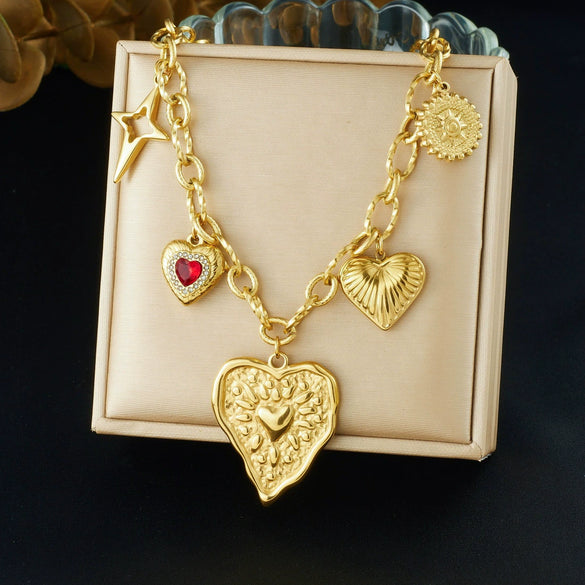 Wholesale Women's Chic Style Stainless Steel Heart Shape Electroplated Pendant Necklace With O Word Chain