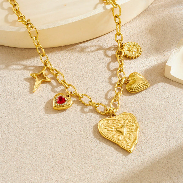 Wholesale Women's Chic Style Stainless Steel Heart Shape Electroplated Pendant Necklace With O Word Chain