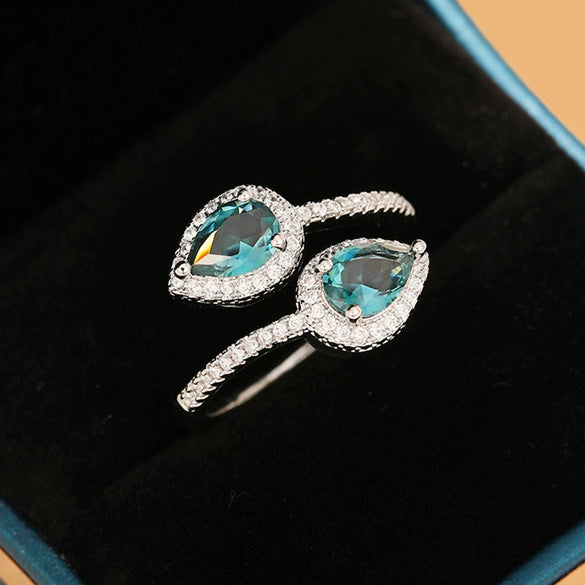 Wholesale Women's Classic Drop Shape Geometric Copper Ring Inlaid Zircon