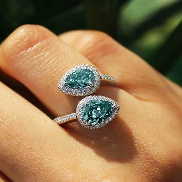 Wholesale Women's Classic Drop Shape Geometric Copper Ring Inlaid Zircon