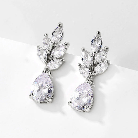 Wholesale Women's Classic Retro Microinlaid Copper Earrings With Horse Eye Water Drops Zircon And Geometric Pattern