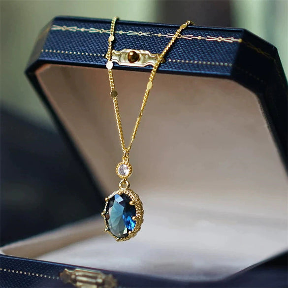 Wholesale Women's Classical French Retro Necklace Copper O Shaped Chain Mixed Gemstone Pendant Geometric Design Zirconia