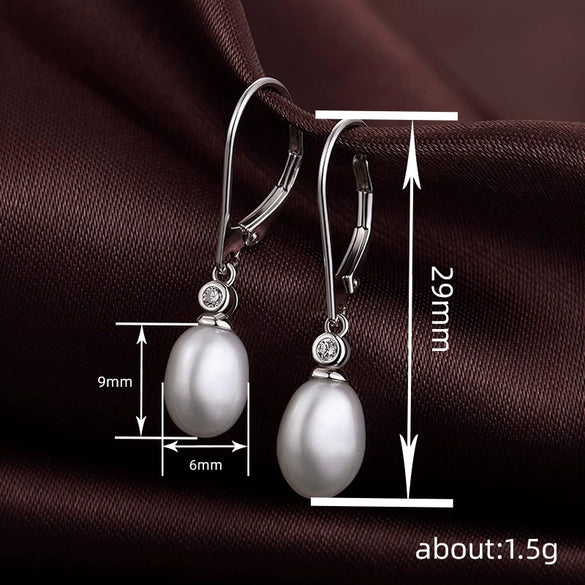 Wholesale Women's Classical Imitation Pearl Earrings Copper Oval Geometric Design