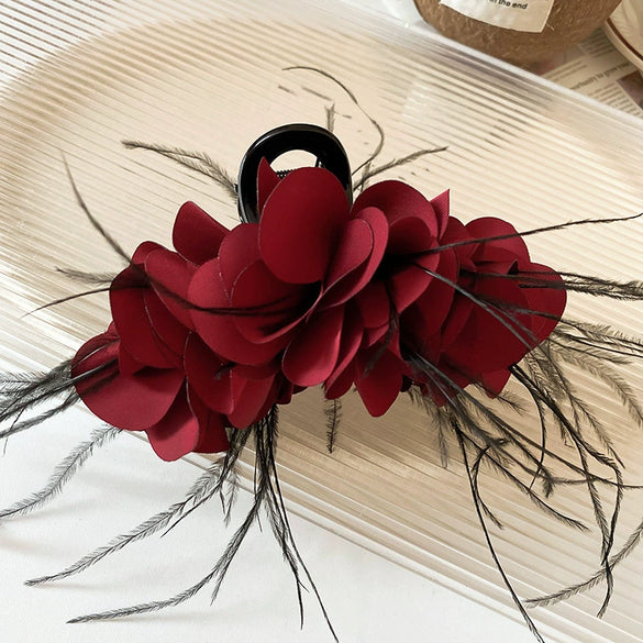 Wholesale Women's Cloth Handmade Multilayer Ruffled Feather Hairpin And Shark Clip Hair Accessories Highend Geometric Style