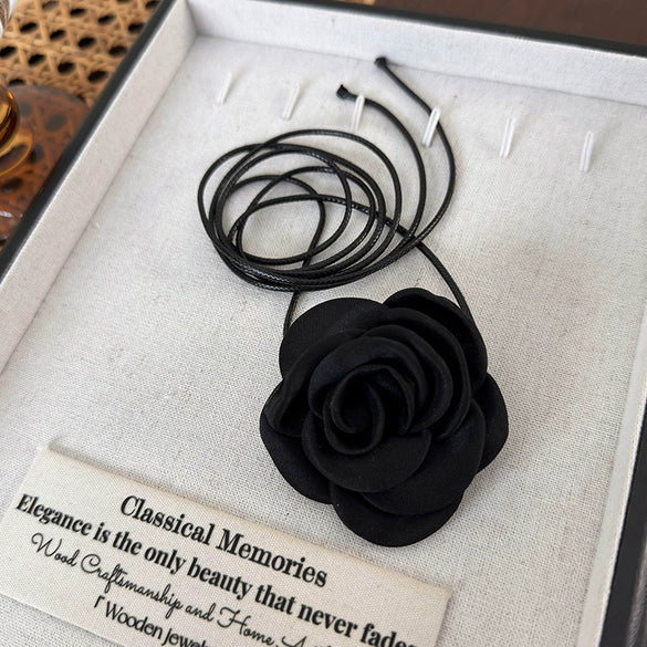 Wholesale Women's Cloth Rose Flower Handmade Rope Chain Necklace