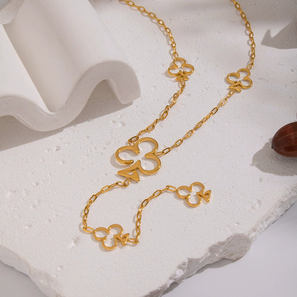 Wholesale Women's Cold Style 18K Real Gold Plated Flower Shape Necklace And Sweater Chain Jewelry Accessories With Pvd Furnace Vacuum Real Gold Plating