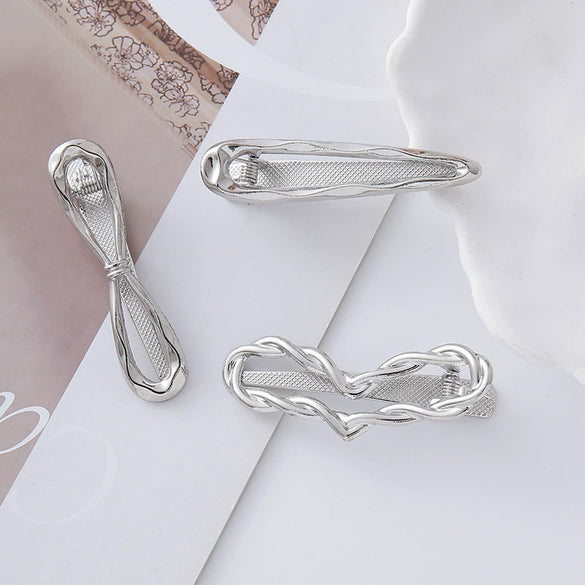 Wholesale Women's Cold Style Zinc Alloy Wave Shaped Duckbill Hairpin With Love Butterfly Design And Electroplating Treatment