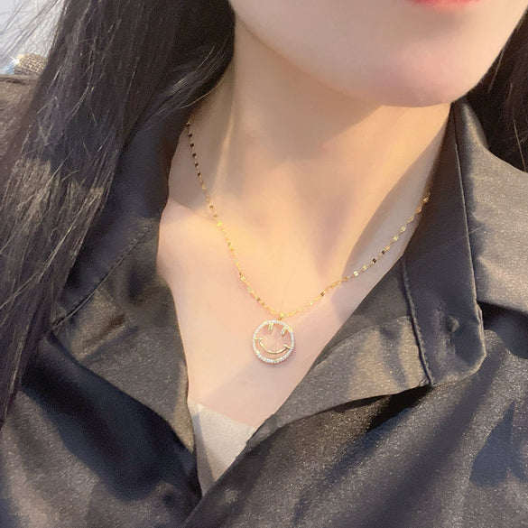 Wholesale Women's Collarbone Chain S925 Silver Round Smiley Face Necklace Casual Geometric Style