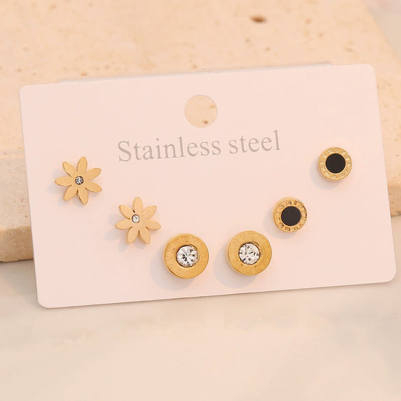 Wholesale Women's Compact Geometric Round Stainless Steel Earrings With Heart Shape Pattern And Electroplating