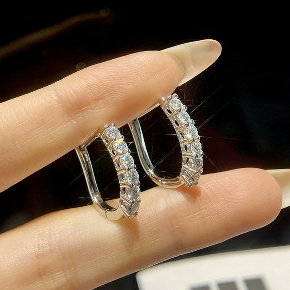 Wholesale Women's Cool U Shaped 925 Sterling Silver Moissanite Earrings With Geometric Design And Electroplating