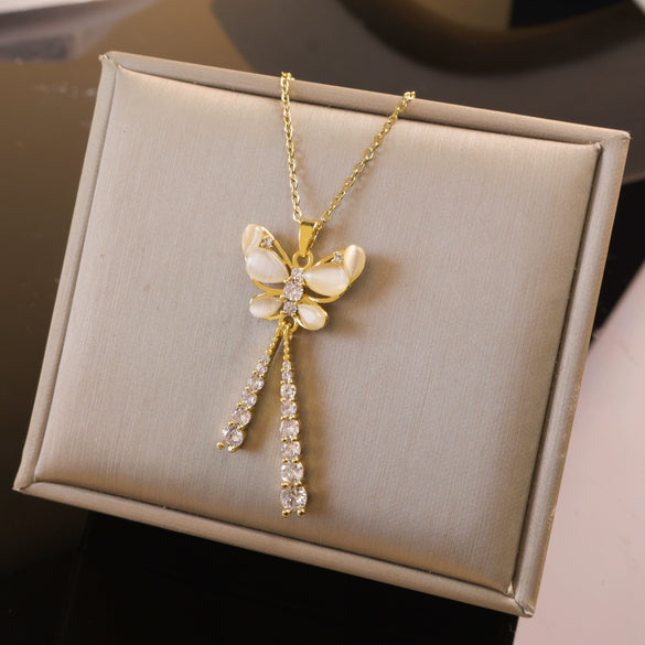 Wholesale Women's Copper And Titanium Steel Butterfly Pendant Necklace With Real Gold Plating And Enhanced Color Retention Sweet Style Cross Chain