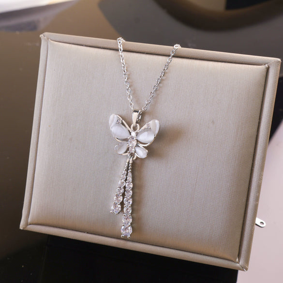 Wholesale Women's Copper And Titanium Steel Butterfly Pendant Necklace With Real Gold Plating And Enhanced Color Retention Sweet Style Cross Chain