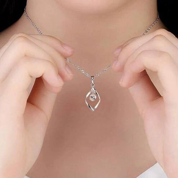 Wholesale Women's Copper Box Chain Necklace With Mixed Gem Inlay And Geometric Design