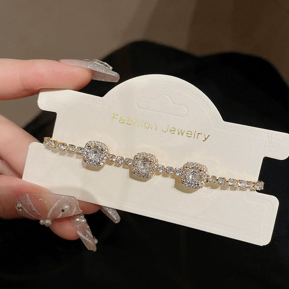 Wholesale Women's Copper Butterfly Animal Zodiac Zirconia Inlayed Bracelet With Light Luxury Niche Cold Wind Personality Joker Temperament