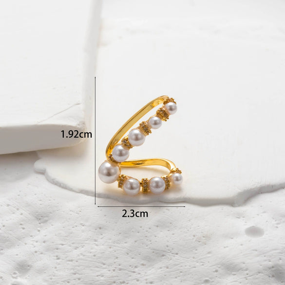 Wholesale Women's Copper Butterfly Cartilage Ear Clip With Microinlaid Zircon And Geometric Pattern Electroplated