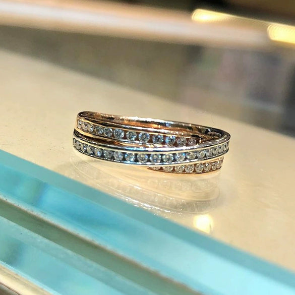 Wholesale Women's Copper Cross Ring With Microinlaid Zircon And Twocolor Electroplating In Geometric Style