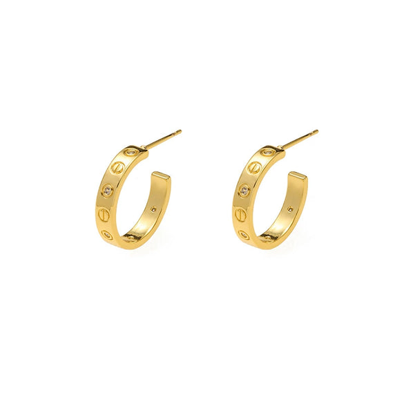 Wholesale Women's Copper Cshaped Geometric Earrings Electroplated Light Luxury Fashion Style