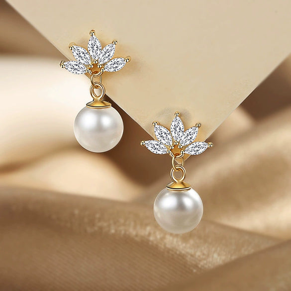 Wholesale Women's Copper Earrings With Flower And Geometric Pattern And Zirconia Design