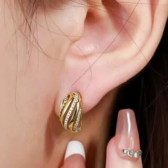 Wholesale Women's Copper Earrings With Geometric Design And Zirconia