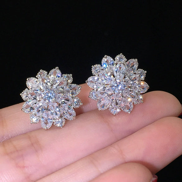 Wholesale Women's Copper Earrings With Sunflower Pattern And Highend Style Set With Precious Stones